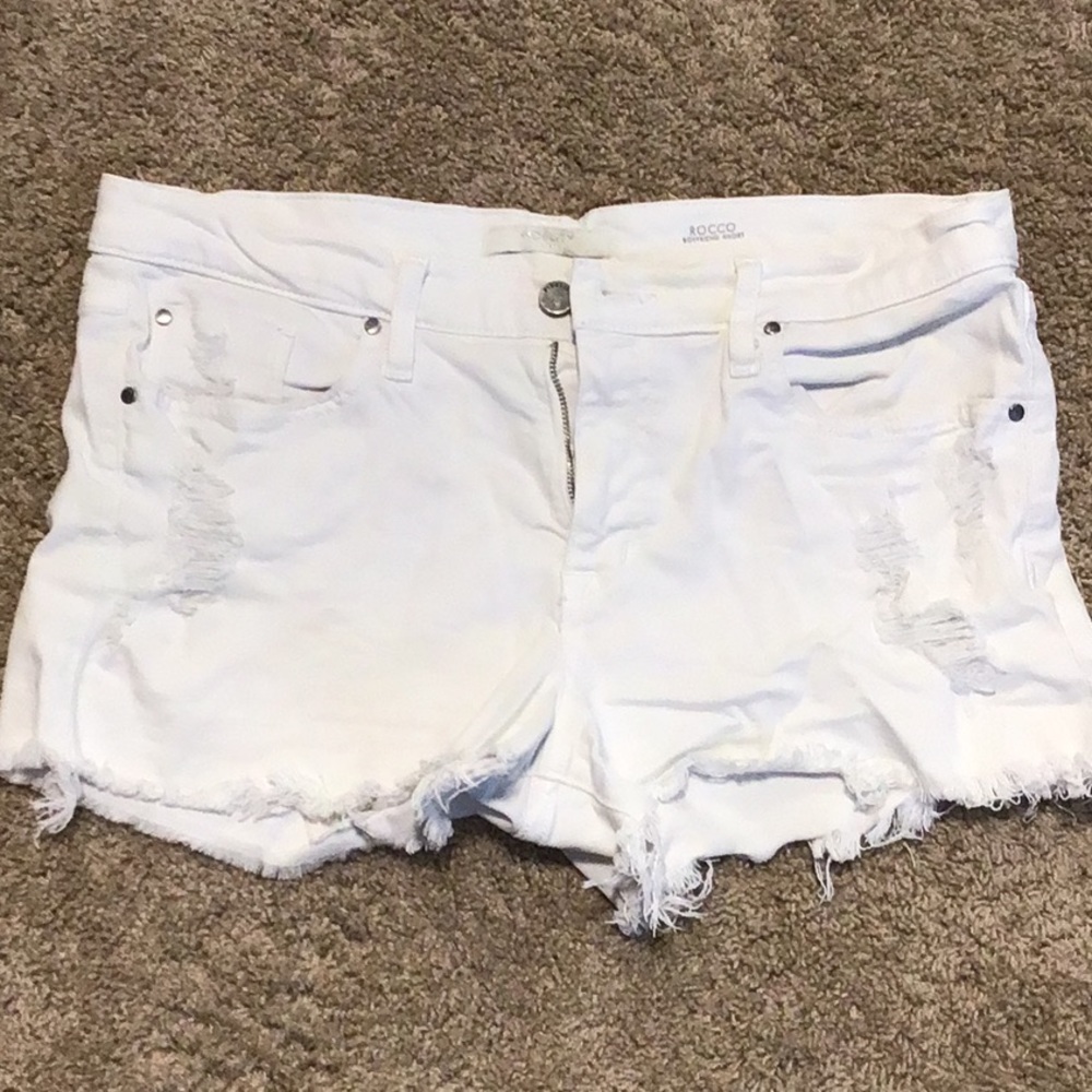 Fidelity white distressed “Rocco boyfriend”shorts, size 28